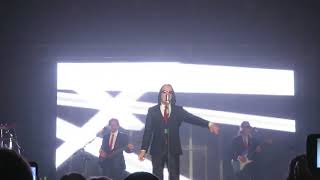 "Come": 1st song from Todd Rundgren's White Knight show, Nov '17
