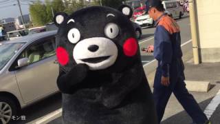 くまモン  シュワシュワに大喜び