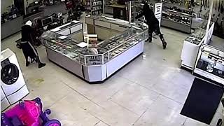 Robbery  HPD case #977856-18  5419 Antoine