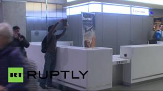 Самолет EgyptAir, летевший из Парижа в Каир, потерпел крушение