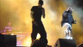 EMINEM -Front row T Vital 2011- talks to crowd. My Name Is & Real Slim Shady