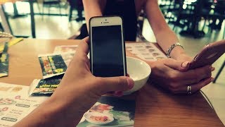 IPHONE SE VS IPHONE 6. CARE ARE BATERIA MAI BUNA?