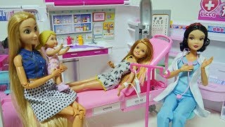 Barbie Ambulance Toy & Hospital Fanny Smile Story