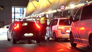 Politie massaal om schietincident melding naar ziekenhuis in Assen