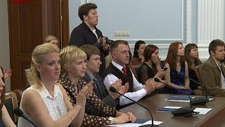 Выпускникам филиала академии народного хозяйства и госслужбы торжественно вручили дипломы