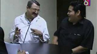 La tenchis. Do you speak english..