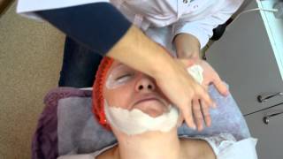 Как правильно наносить крем. Заходите на сайт www.cosmetica-vlg.ru