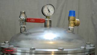 Розлив газированной воды на полуавтоматическом дозаторе МД-500ГН