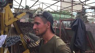 Как правильно резать, болгаркой. Видео сняли для прикола, не повторять!!!!