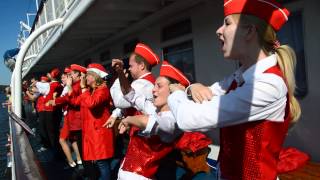 Теплоход "Н.В.Гоголь". Прибытие в Чистополь