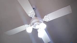Canal JDB. Ventilador de techo gira lento.