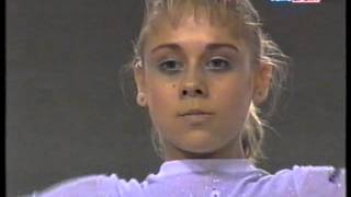 Ludmila EZHOVA (RUS) beam - 2001 Ghent worlds TF