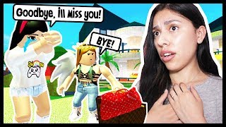 SAYING GOODBYE TO MY LITTLE SISTER...SHES MOVING IN WITH HER MOM! - Roblox Roleplay