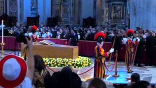 More than 250,000 people have passed by coffin of beatified Pope John Paul II