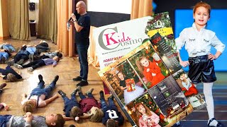 Николь скучает в модельной школе. Или вручение журнала Cosmokids / Nikita TV Nikol для детей.