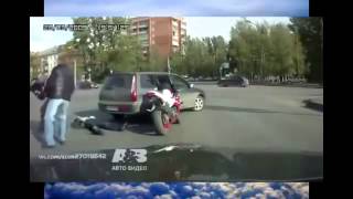 Драка на дороге, боксёр и гопы.