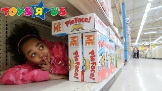 BEST HIDE AND SEEK SPOT In Toys R US | Toys AndMe