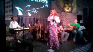 Ирина Сурина - Эй, зажгите свечи
