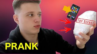 PRANK ll Замотал Девушке СКОТЧЕМ Телефон ll РЕАКЦИЯ