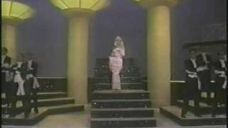 Thalia - La Movida Pt.8