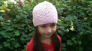 Как связать ажурную летнюю детскую шапочку спицами МК
