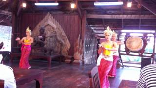 Шоу Таиланда: Национальные Танцы Тайских девушек (вариант1) / National Thailand Dancing