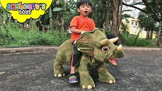We rescued MOMMY TRICERATOPS - Skyheart with dinosaurs for kids toys jurassic park