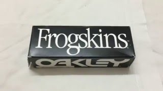 OAKLEY FROGSKINS UNBOXING : FRAME [MATTE BLACK] ; LENS [BLACK IRIDIUM POLARIZED]