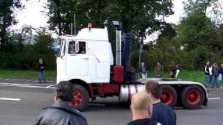 Mack F700