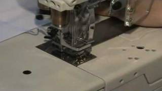 Juki MF-7723-U10-B56 трехигольная плоскошовная швейная машина
