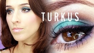 Makijaż: Turkus z dodatkami.