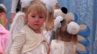 МДОУ ДСКВ № 49 "Колокольчик" - 2013 г. - встреча . НОВОГО ГОДА в 1 младшей группе - ч.1