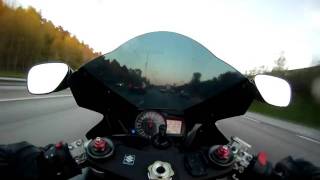 Едем на мото 300 км/ч