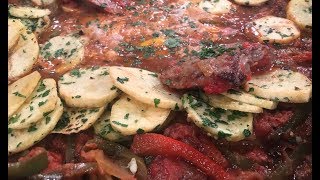 Bifes a la portuguesa con papas al perejil