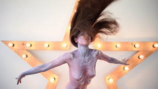 Hollywood Stardust Body Painting