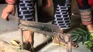 Thuốc tắm dân tộc dao đỏ (uống và  tắm lá thuốc)-Nậm Cang-Sapa-Lào Cai