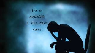 Styggen på ryggen - OnklP & De Fjerne Slektningene HQ (lyrics)
