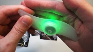 Светодиодные фонарики на колёса велосипеда