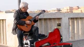 Maestro "  SUPER талантливый гитарист " Italy Rome Lido Centro