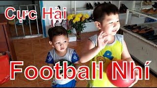 Cầu thủ nhí siêu kute của năm - cười lộn ruột màn chơi bóng bằng tay | Football -Ken TV