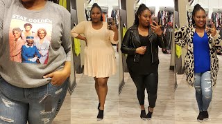 VLOGMAS Day 18| Torrid Dressing Room Try On| Plus Size Fashion