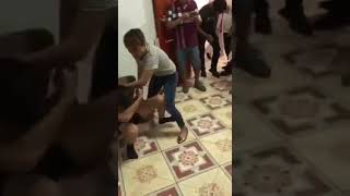 Китайская жена застукала мужа с любовницей