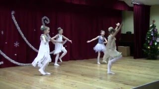 Новогодний концерт "Новогодние игрушки". Номер собственного сочинения. Эля, Маша, Диана, Аня