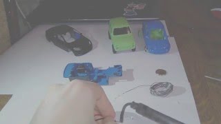 как сделать светящиеся фары на игрушечную машинку?