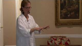 Interior Decorating Ideas : How to Accessorize a Dining Room