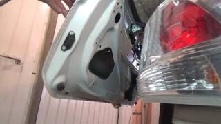 Mitsubishi Outlander III. Как разобрать крышку багажника. Всё самое сложное.