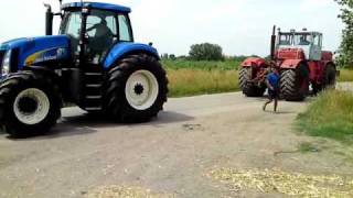 Battle machine New Holland T8030 Vs. K701