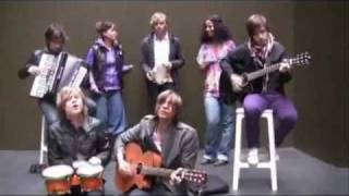 MANDO DIAO-ACOUSTIC SESSION AT FLY TV in the courtyard  | 14-09-09 |