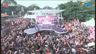 Wali -  Antara Aku, Kau dan Batu Akikku (Inbox Karnaval Batang)