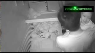 Полтергейст снятый на видео камеру, паранормальная активность